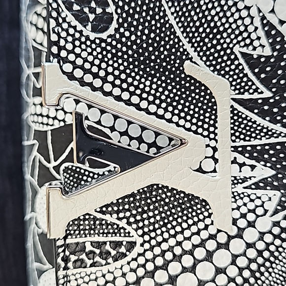 Limited Edition LVxYK 1 of 50 Made Capucines MM - Picture 5 of 13